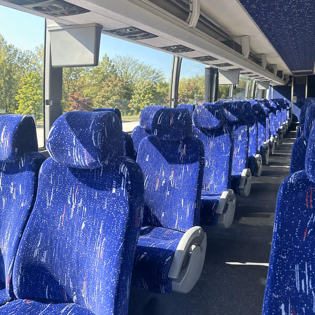 charter buses to san francisco giants and warriors games from san rafael