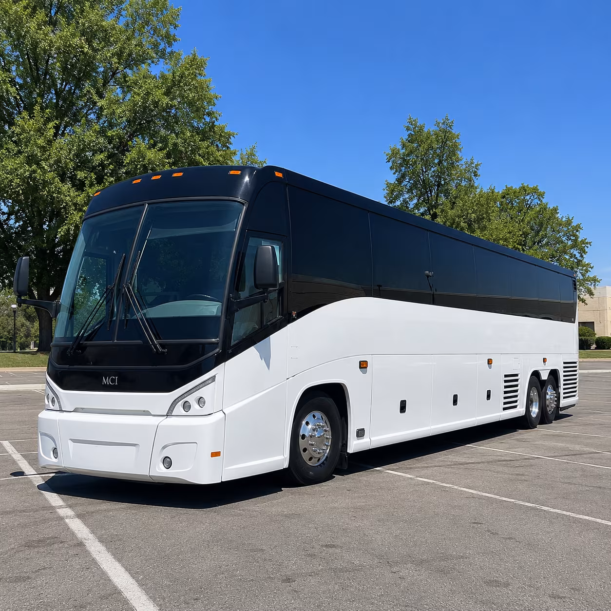 group hotel shuttle buses between san rafael and bay area airports