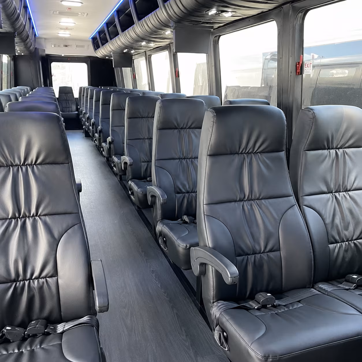 guest shuttle buses between san rafael hotels and wedding venues
