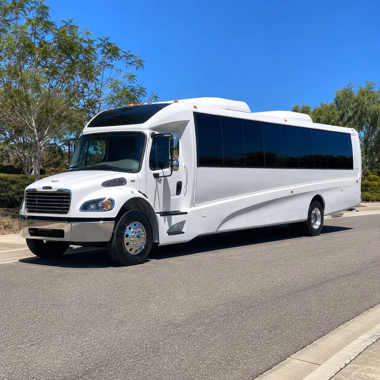 san rafael 20 passenger minibus