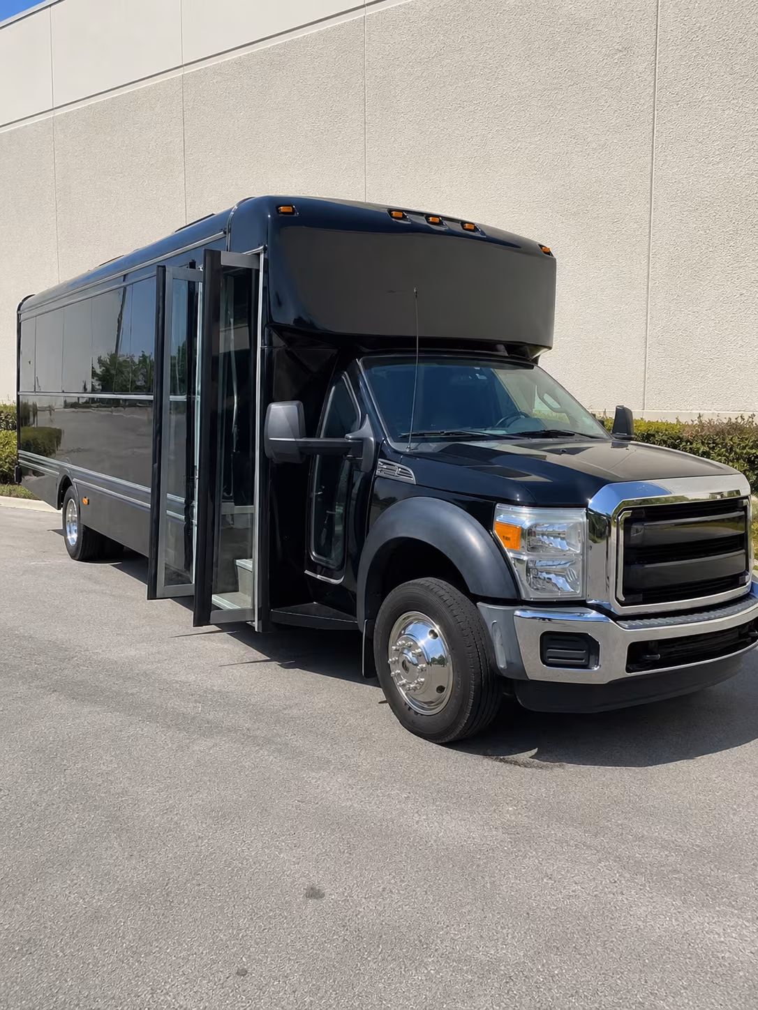 san rafael holiday party bus rental