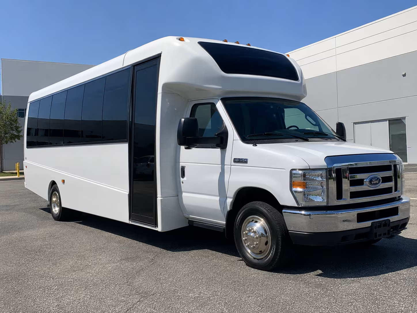 wedding and celebration buses for san rafael events